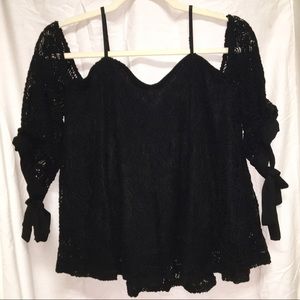 Lace crop top